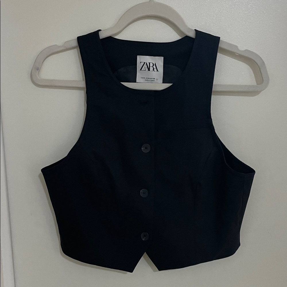 Zara Women's Black Cropped Vest | M